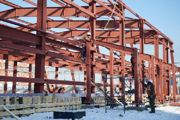 В Иркутске строят новый ФОК и крытый каток 