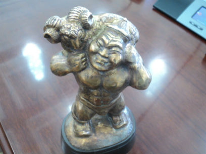 � ������� ������� 700 ����� ������ � ������ ����������� �����