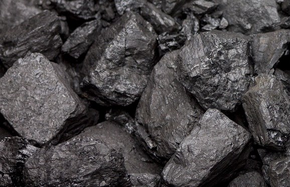 Жителя Бурятии наказали за кражу угля на 67 рублей