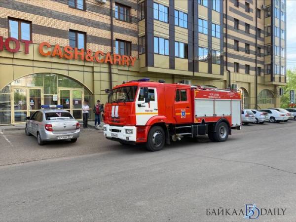 В Улан-Удэ эвакуировали покупателей «Абсолюта» 