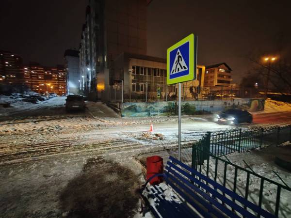 В Иркутске неизвестный водитель сбил первоклассника на «зебре» и скрылся