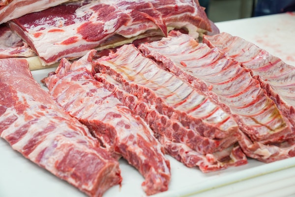 Жительница Бурятии через суд вернула деньги за проданное мясо 