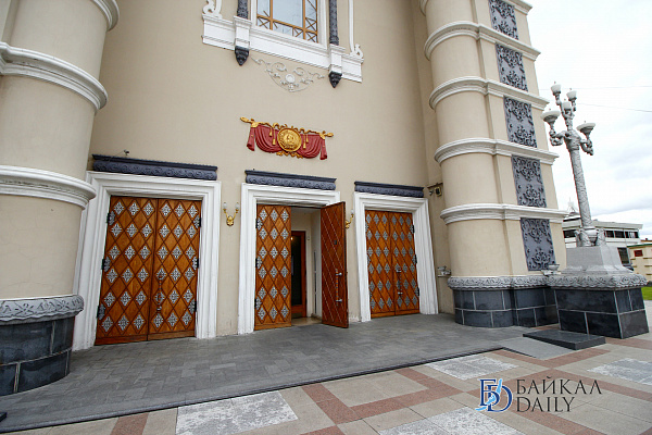 К 100-летию Республики Бурятия обновят оперный театр и Этнографический музей