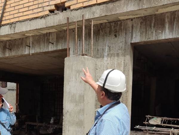 При проверке строящегося дома в центре Улан-Удэ выявили нарушения