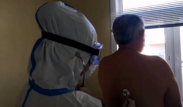 За сутки в Бурятии госпитализировали 12 человек с COVID-19 