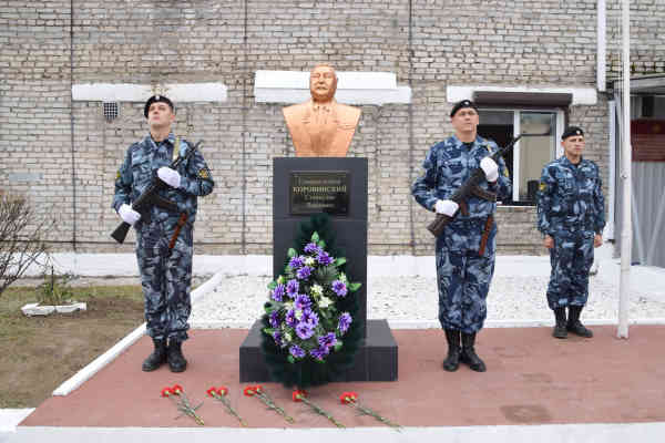 В Улан-Удэ открыли памятник генерал-майору Станиславу Коровинскому