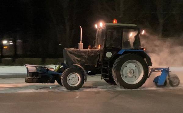 Власти Улан-Удэ: «При сильном снегопаде убрать сразу все улицы невозможно» 