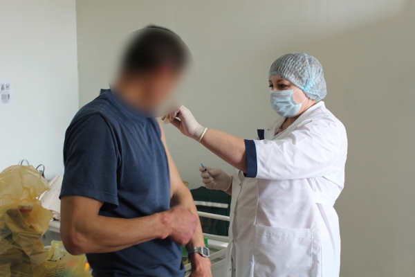 В Улан-Удэ осуждённых вакцинировали от гриппа 