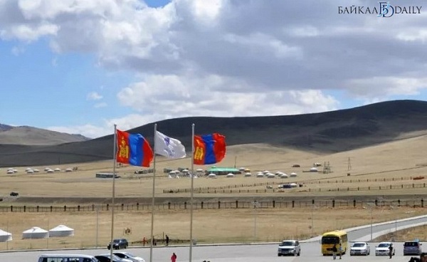 Шестилетнюю жительницу Бурятии и её маму экстренно  вывезли из Монголии