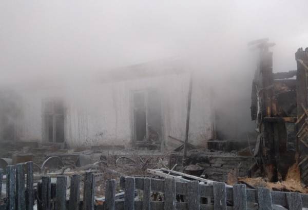 В Улан-Удэ горел 12-квартирный дом 