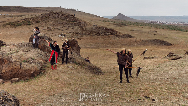 В Кяхте предлагают одеться, как монгольский воин 