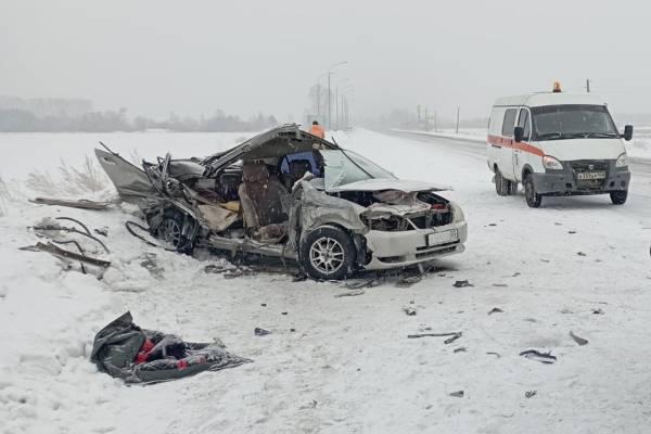На трассе в Бурятии водитель погиб в страшном ДТП 