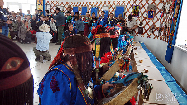 «Мир расколется надвое»: Бурятские шаманы озвучили прогноз на 2024 год