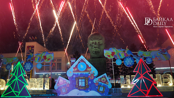 В Улан-Удэ перенесли открытие ёлки и новогодний фейерверк 