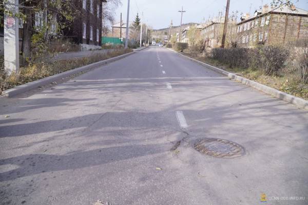 В Улан-Удэ на двух улицах образовались провалы 