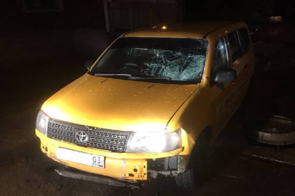 В Улан-Удэ водитель сбил пешехода на «зебре» и скрылся