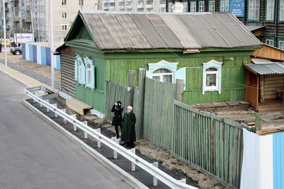 � ����-��� ����� ��������� ������� �� ���� � ������������� ��������