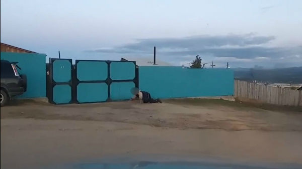 Жители Восточного в Улан-Удэ жалуются на большое число пьяниц 