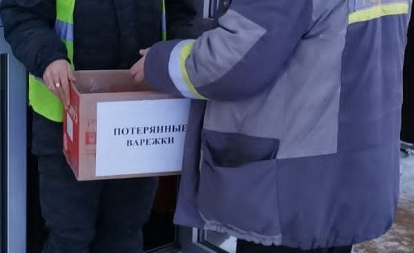 Улан-удэнцы повально теряют варежки в обогревателях для рук у ледового городка