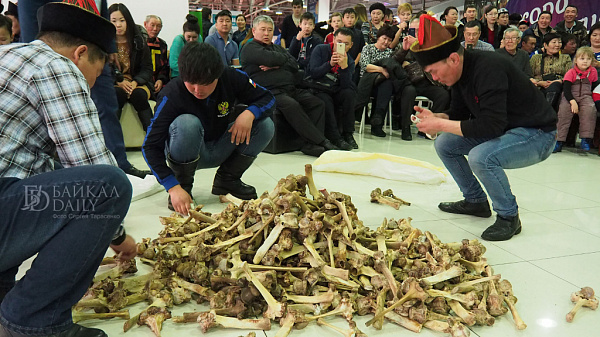В Улан-Удэ собираются установить рекорд по разбиванию хребтовой кости