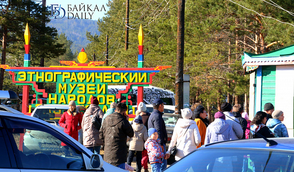 В Улан-Удэ медикам предлагают бесплатно посетить этнографический