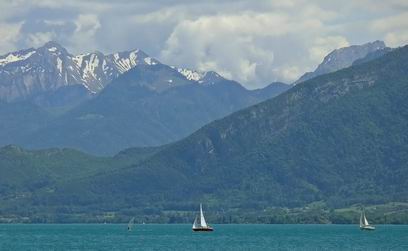 � ������� ��������� �����-�������� �� �������