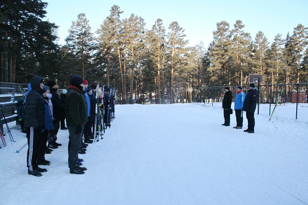 Сотрудники УФСИН в Бурятии соревновались на лыжне 