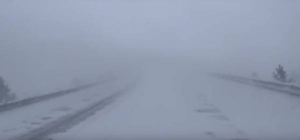 В Баргузинском районе Бурятии ограничили движение из-за метеоусловий 