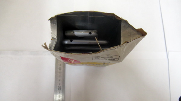 В читинскую колонию пытались доставить телефоны вместе с молоком 