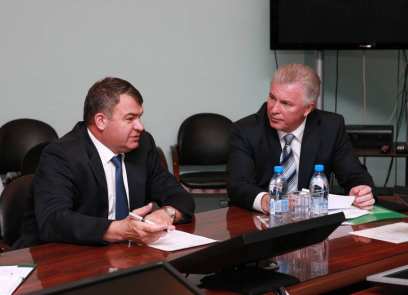 � ����-��� ������� ������� ������� ������