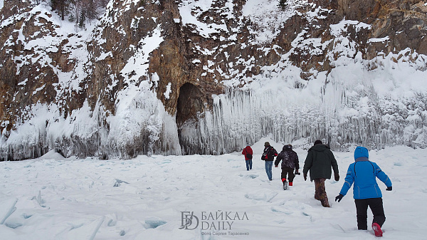 Байкал попал в топ-5 для зимнего отдыха на выходные