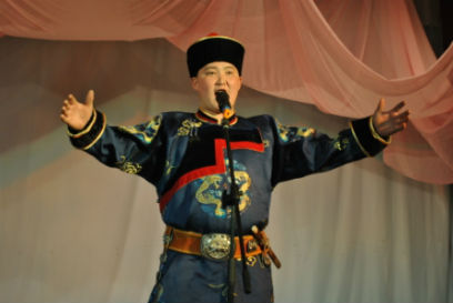 ������ ������� ������� ���� �� 100 ����� �� ������������� ��������