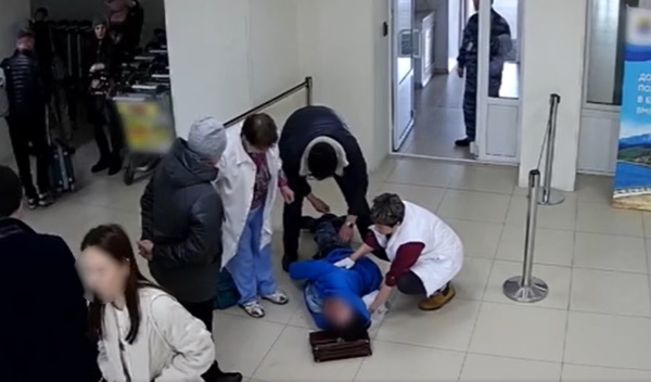 На Первом канале рассказали о спасении пассажира в аэропорту Улан-Удэ 