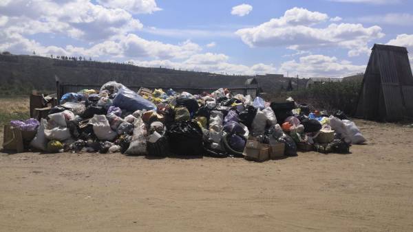 В Улан-Удэ дачники задыхаются от мусорной вони 