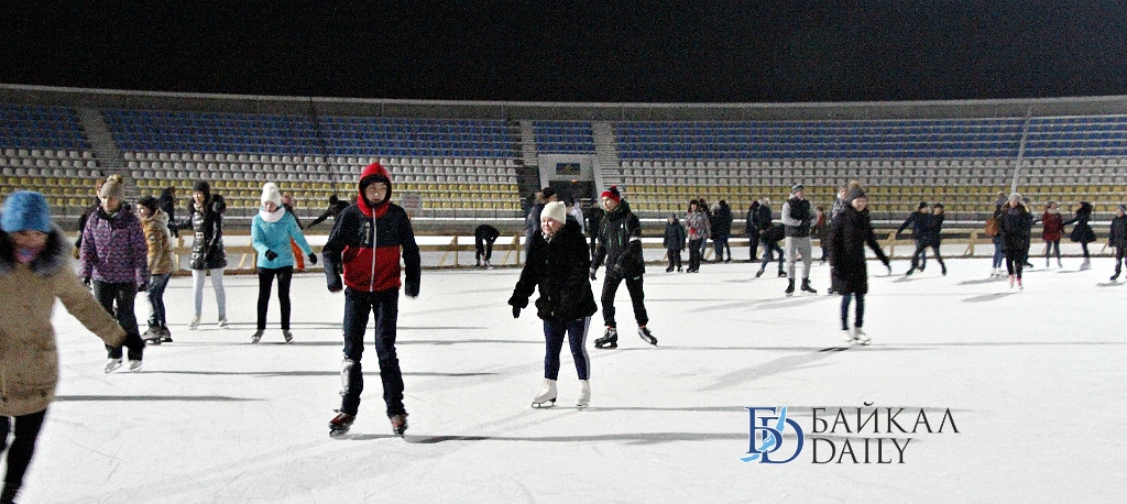 Каток в улан-удэ 2022. Когда откроют каток в улан удэ. Когда откроют каток в улан удэ. Когда откроют каток в улан удэ. Центральный стадион улан-удэ коток.