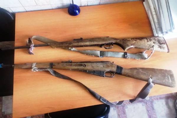 Житель Бурятии нашёл карабин и винтовку на ферме