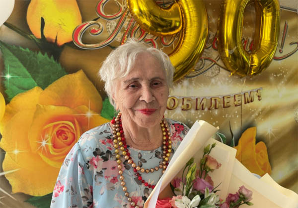 В Ангарске уроженка Улан-Удэ отметила 90-летие