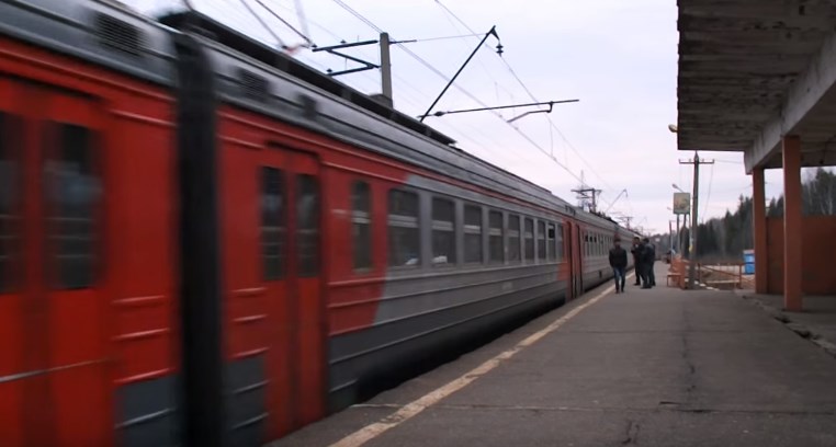 электричка новый уоян северобайкальск. новые пассажирские поезда. поезд вл 65. станция новый уоян всжд. вл80р 1840.