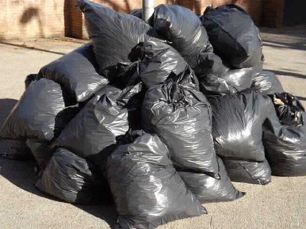 В Бурятии приставы обязали районные власти организовать работу мусорного полигона 