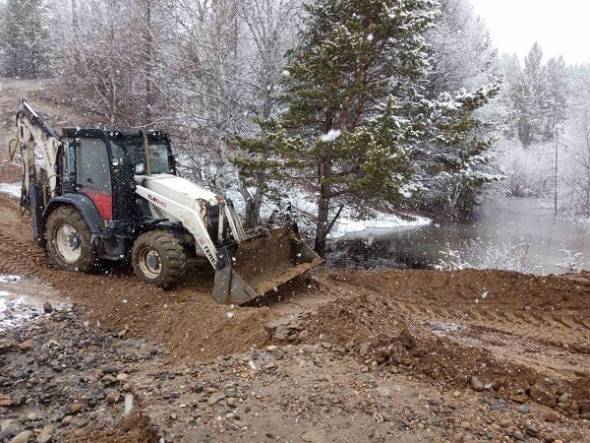В Бурятии привели в порядок дорогу, размытую горной рекой