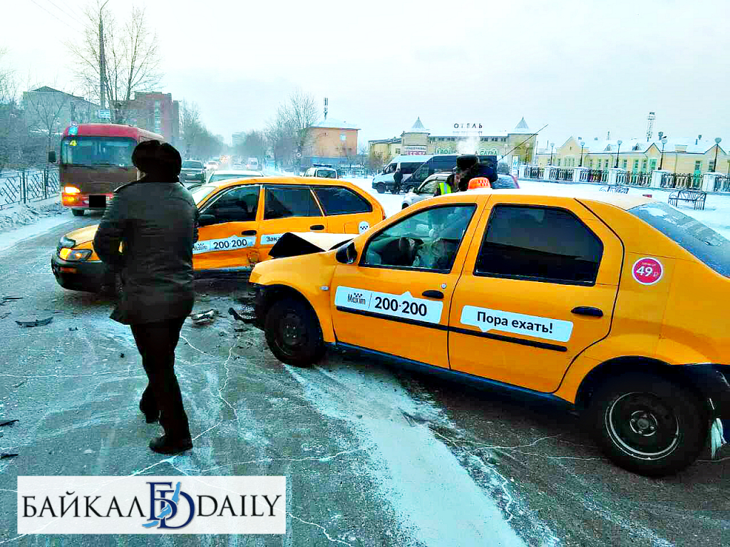 400400 такси улан-удэ.