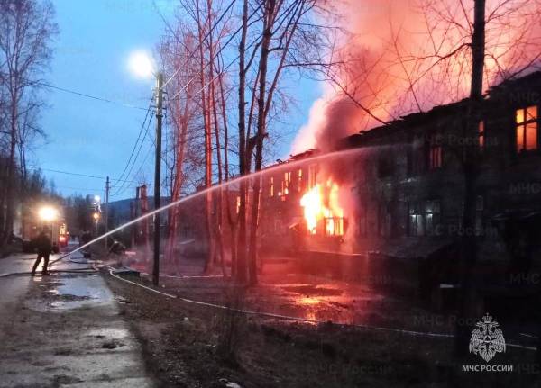 В Иркутской области более 30 человек остались без жилья после крупного пожара