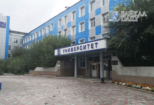 В Улан-Удэ студенты провели тренинг и мастер-класс для детей-сирот