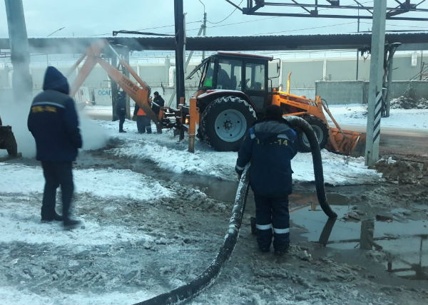 В Улан-Удэ восстановили повреждённый трубопровод