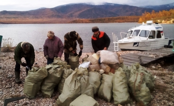 На севере Бурятии прошла акция «Чистый берег Байкала»
