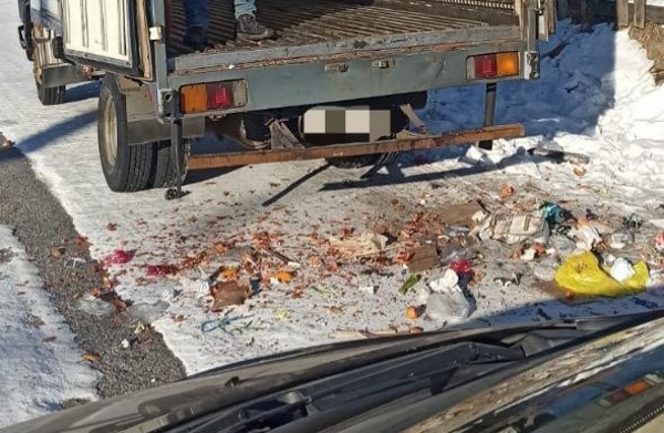 На севере Бурятии навалили кучу в неположенном месте