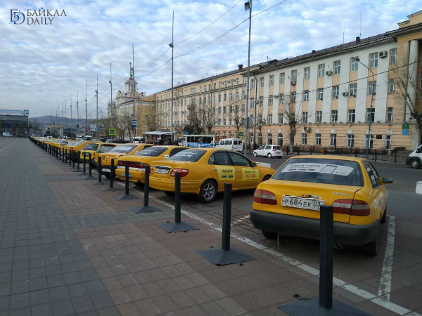 В Бурятии таксистов можно будет проверить в приложении 