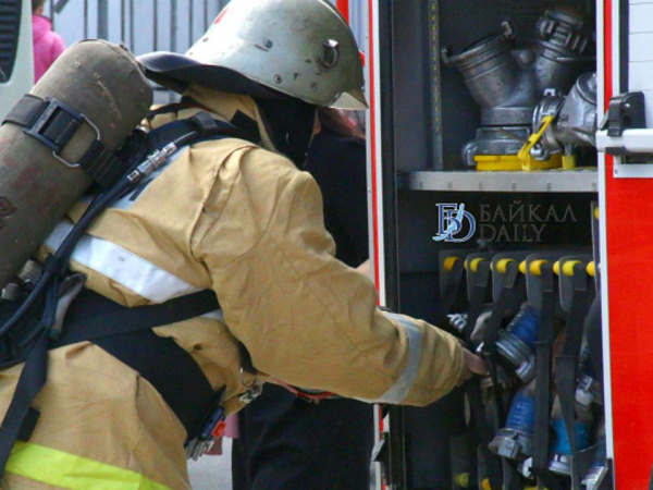 В Улан-Удэ потушили пожар в квартире 