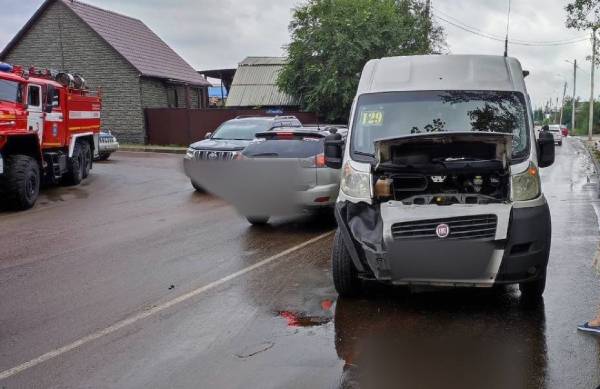 В Улан-Удэ в ДТП пострадала пассажирка маршрутки