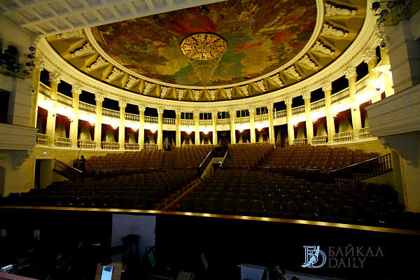 Бурятский оперный театр покажет новогодние спектакли  